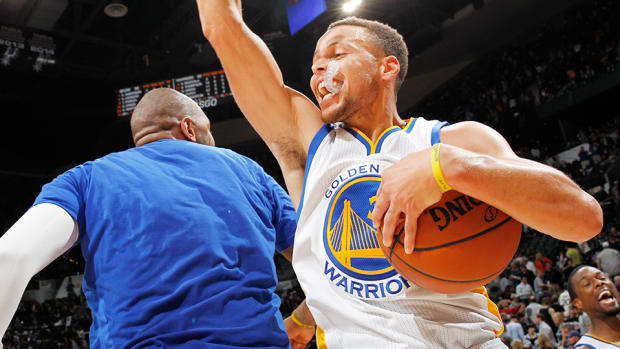 stephen-curry-golden-state-warriors-san-antonio-spurs-72-wins-video.jpg